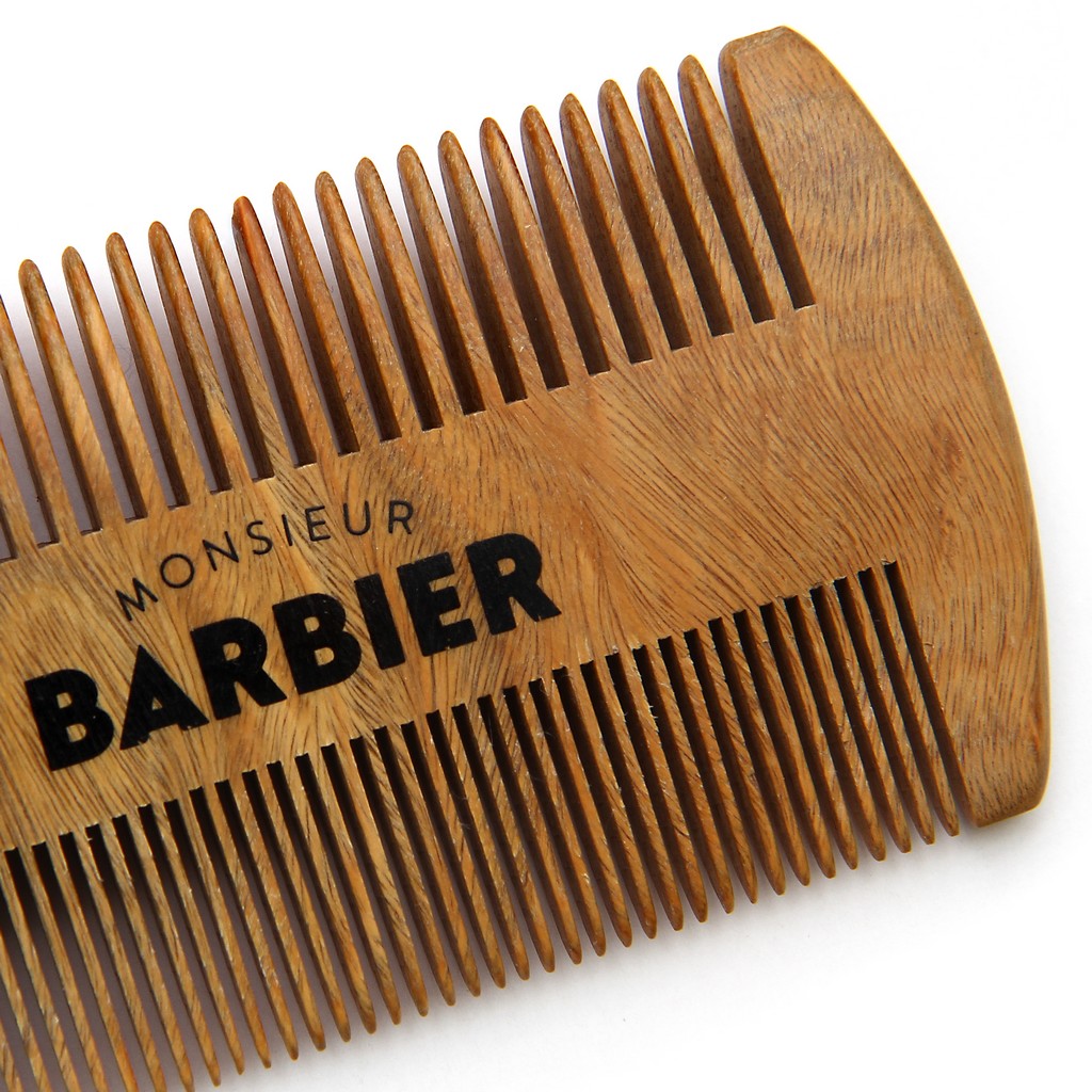 Peigne démêlant & structurant barbe & cheveux en bois de santal - Monsieur  Barbier